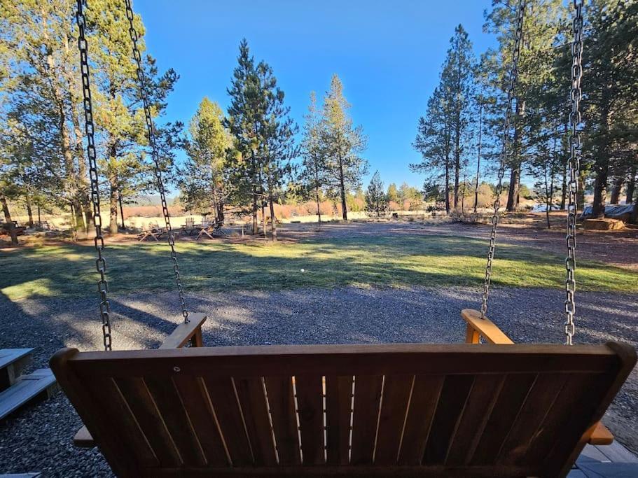 Beautiful Riverfront Near Mt Bachelor With Hot Tub 本德 外观 照片