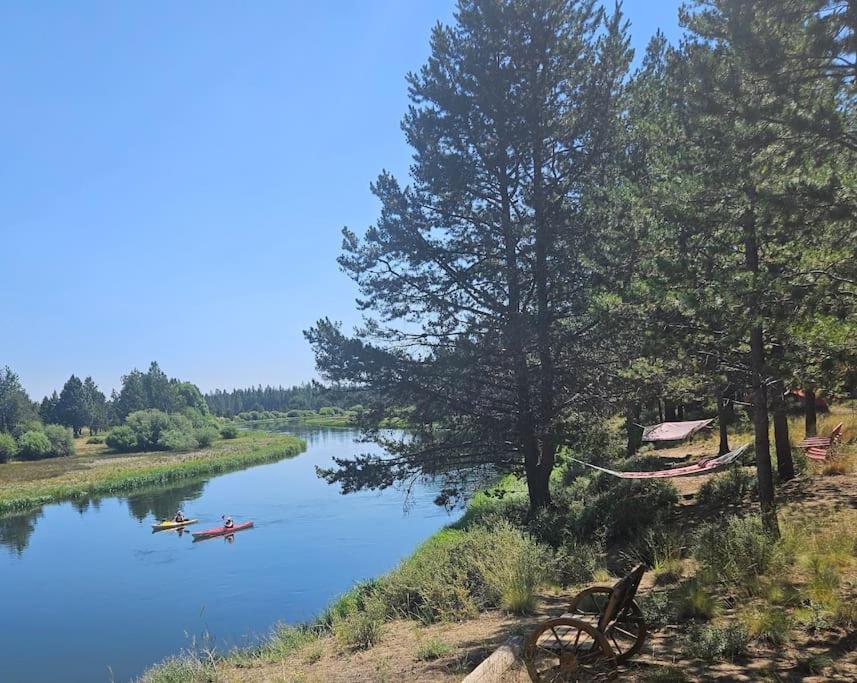 Beautiful Riverfront Near Mt Bachelor With Hot Tub 本德 外观 照片